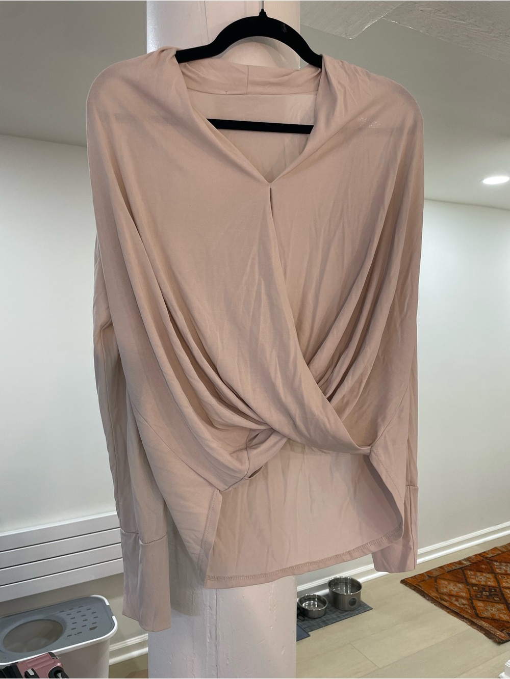 Women's Draped V-Neck Twist Front Top in Blush